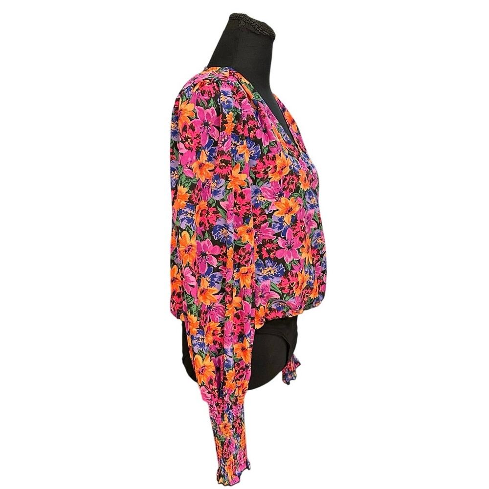 Entro Colorful Wrap Body Suit Size M V-Neck Long Sleeve Floral - Picture 2 of 10